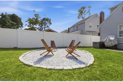 353 Whitewood Rd, Union Township, NJ 07083 - Photo 33