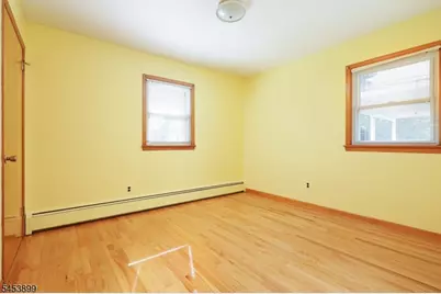 2831 Bradbury Ave, Linden, NJ 07036 - Photo 11