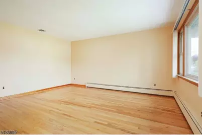 2831 Bradbury Ave, Linden, NJ 07036 - Photo 3