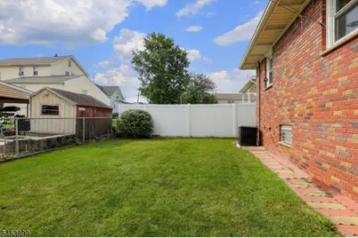 2831 Bradbury Ave, Linden, NJ 07036 - Photo 23