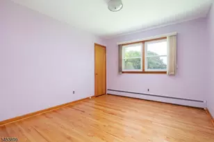 2831 Bradbury Ave, Linden, NJ 07036 - Photo 13