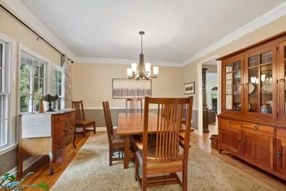32 Sawmill Rd, Tewksbury Township, NJ 08833 - Photo 9