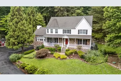 32 Sawmill Rd, Tewksbury Township, NJ 08833 - Photo 29