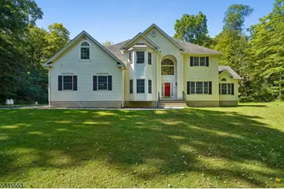 21 Misty Ln, Green Township, NJ 07821 - Photo 1