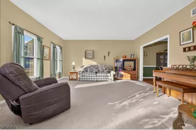 3 Cobblewood Ct, Lopatcong Township, NJ 08865 - Photo 5