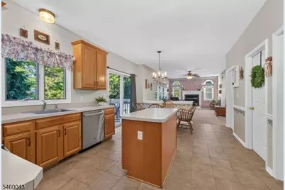 3 Cobblewood Ct, Lopatcong Township, NJ 08865 - Photo 11