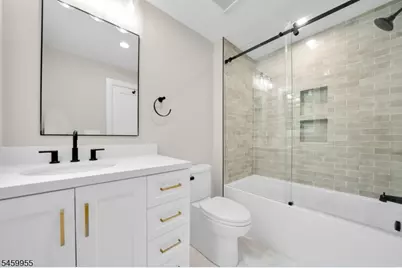 44 Hanover Rd, Mountain Lakes, NJ 07046 - Photo 25