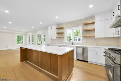 44 Hanover Rd, Mountain Lakes, NJ 07046 - Photo 17