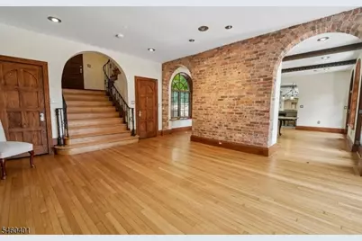 50 Rock Spring Rd, West Orange Township, NJ 07052 - Photo 9