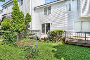 103 Orchard Meadows Dr, Union Township, NJ 07083 - Photo 21