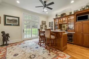 19 2 Heritage Ct, Bernardsville, NJ 07931 - Photo 15