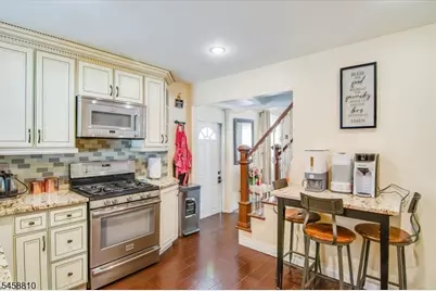 1 Haledon Ct, Haledon, NJ 07508 - Photo 7