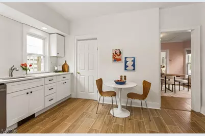 41 N Willow St, Montclair, NJ 07042 - Photo 13