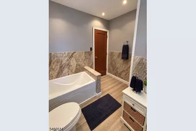 69 Tuxedo Pkwy, Newark, NJ 07106 - Photo 35