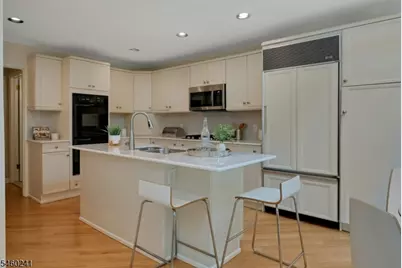 7 Sharon Rd, Springfield, NJ 07081 - Photo 11