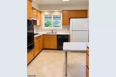 57 Francine Ave, West Caldwell, NJ 07006 - Photo 5