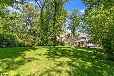 54 Elm St, Millburn, NJ 07041 - Photo 25