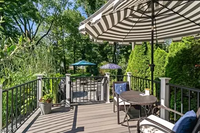 54 Elm St, Millburn, NJ 07041 - Photo 21