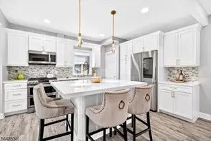 39 Overlook Ave, West Orange Township, NJ 07052 - Photo 3