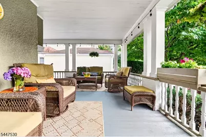 39 Overlook Ave, West Orange Township, NJ 07052 - Photo 9