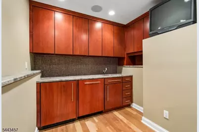 9 Canterbury Ln, Summit, NJ 07901 - Photo 39