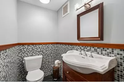 9 Canterbury Ln, Summit, NJ 07901 - Photo 37