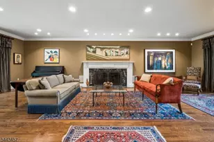 9 Canterbury Ln, Summit, NJ 07901 - Photo 5