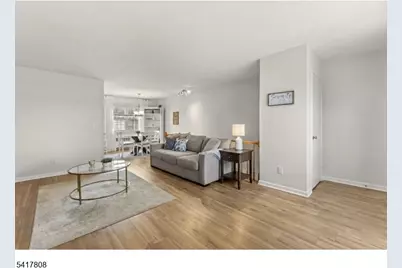 9 Wedgewood Dr #93, Verona, NJ 07044 - Photo 5