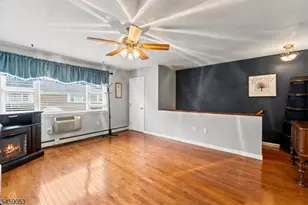 1135B Valley Rd, Wayne, NJ 07470 - Photo 9