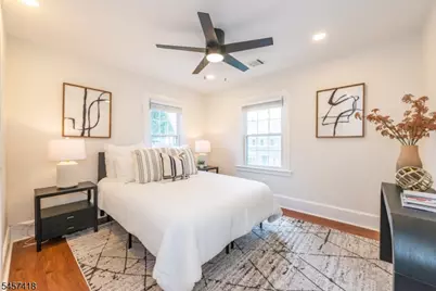 33 Waverly Ter, Bloomfield, NJ 07003 - Photo 11