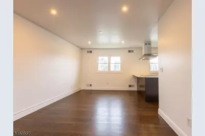 75 Mt Prospect Ave Unit #2, Clifton, NJ 07013 - Photo 5