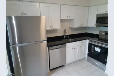 73 Smithfield Court, Bernards Township, NJ 07920 - Photo 5