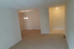 73 Smithfield Ct, Bernards Township, NJ 07920 - Photo 3