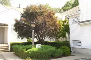73 Smithfield Ct, Bernards Township, NJ 07920 - Photo 1