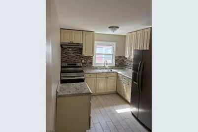 37 Young Ave 2nd Fl #2, Hillside, NJ 07205 - Photo 11