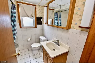 17 Moosepac Ln, Jefferson Township, NJ 07438 - Photo 9