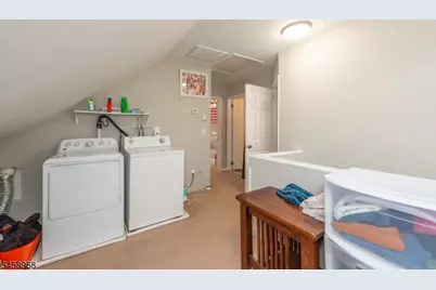 15 Washburn Pl, Caldwell, NJ 07006 - Photo 25