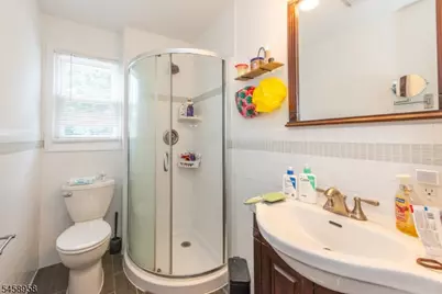 15 Washburn Pl, Caldwell, NJ 07006 - Photo 29