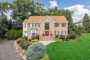 4 Moccasin Ct, Mahwah Twp., NJ 07430 - Photo 1