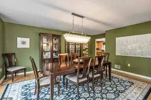 4 Moccasin Ct, Mahwah Twp., NJ 07430 - Photo 11