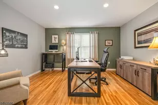 4 Moccasin Ct, Mahwah Twp., NJ 07430 - Photo 21