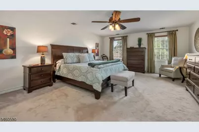 4 Moccasin Ct, Mahwah Twp., NJ 07430 - Photo 21
