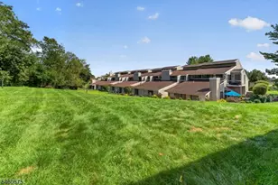 11 Westway, Union Township, NJ 08809 - Photo 21