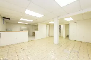 17 Constitution Ct, Montville Township, NJ 07045 - Photo 29