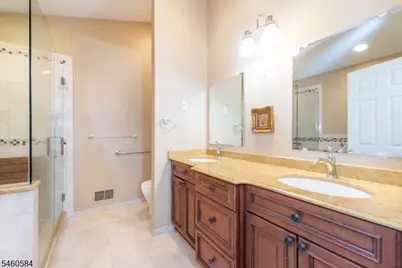 17 Constitution Ct, Montville Township, NJ 07045 - Photo 23
