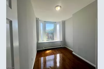110 Peabody Pl #2, Newark, NJ 07104 - Photo 7