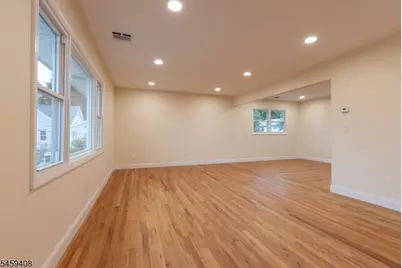 375 Broad St #2, Carlstadt, NJ 07072 - Photo 3