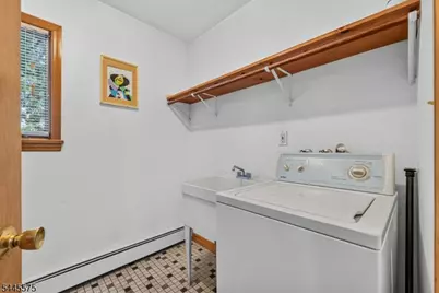 181 Livingston St, Clifton, NJ 07013 - Photo 29