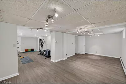 181 Livingston St, Clifton, NJ 07013 - Photo 43