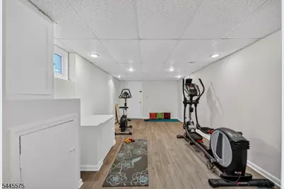 181 Livingston St, Clifton, NJ 07013 - Photo 41
